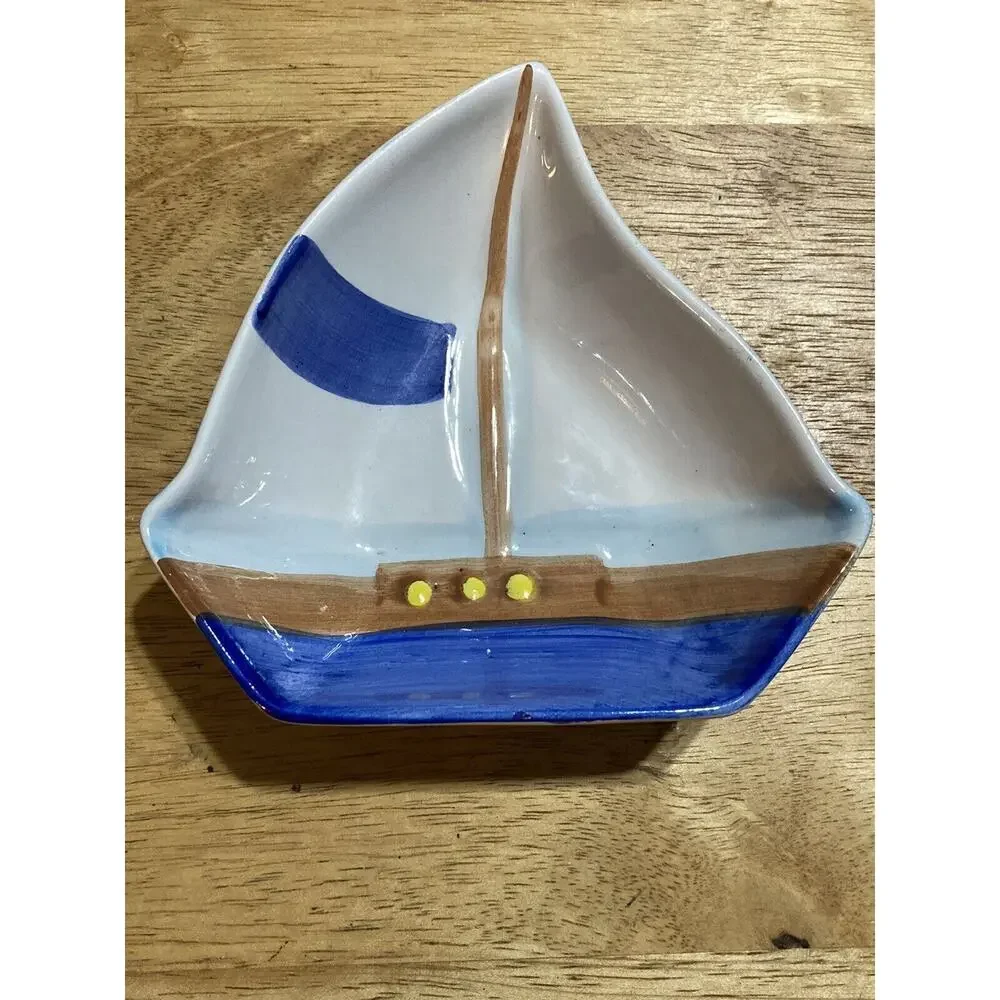 Vintage Sailboat Souvenir Bowls - Beau Rivage Casino - 5.5x2 - Picture 3 of 5